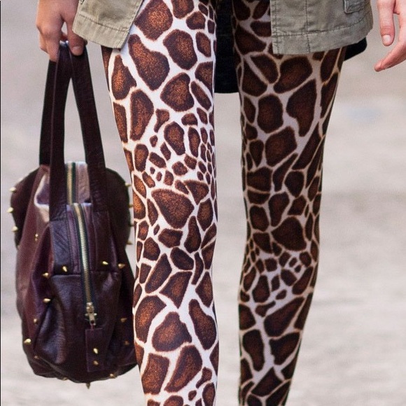 Blackmilk Baby Giraffe High Waisted Leggings Small Halloween - Picture 3 of 7